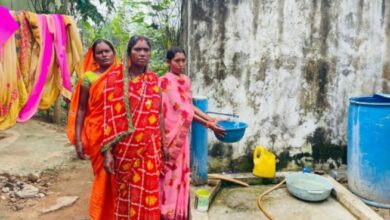 Photo of गरियाबंद :  जल जीवन मिशन अंतर्गत जिले में प्रदान किये जा चुके 93 हजार से अधिक घरेलू नल कनेक्शन जिलेवासियों को घर में ही मिल रही शुद्ध पेयजल की सुविधा