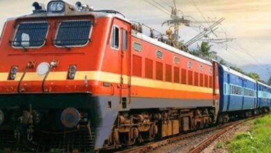 Photo of रेल यात्रियों की फिर बढ़ेगी परेशानी, रेलवे ने रद की 48 ट्रेनेंं