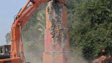 Photo of छत्तीसगढ़ : पुलिस ने सुकमा जिले के सलातोंग गांव में नक्सलियों द्वारा बनाये गए विशालकाय स्मारक को किया ध्वस्त