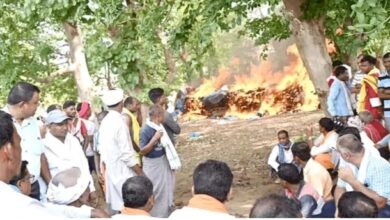 Photo of दर्दनाक हादसा : एक साथ जले 17 शव, गृहमंत्री विजय शर्मा रहे मौजूद..19 मृतकों के परिजन को 5-5 लाख, घायलों को 50 हजार मुआवजा की घोषणा –  मुख्यमंत्री विष्णु देव साय 