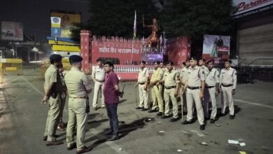 Photo of CG jtk : रायपुर SSP टी शर्ट पहन कर निकले बाईक पर रात्रि गश्त पॉइंट चेक करने, लापरवाही पर कई पुलिस कर्मियों को जारी किया नोटिस